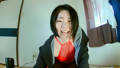 Snapshot of momosakura chatting on February 9, 2025, 5:19 am momosakura online show from February 9, 2025, 5:19 am