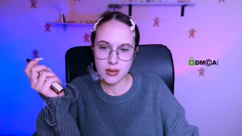 Mona  online show from January 13, 2026, 8:36 pm