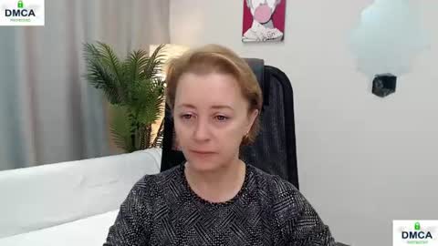 Mona online show from July 1, 2026, 11:01 am