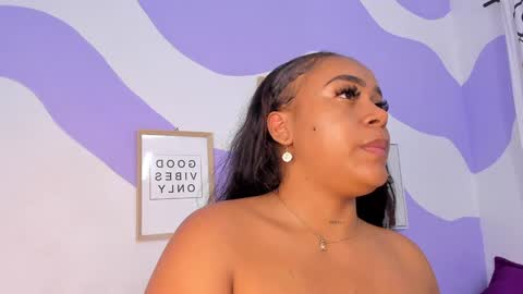 MONAAXXX online show from December 14, 2024, 8:29 pm