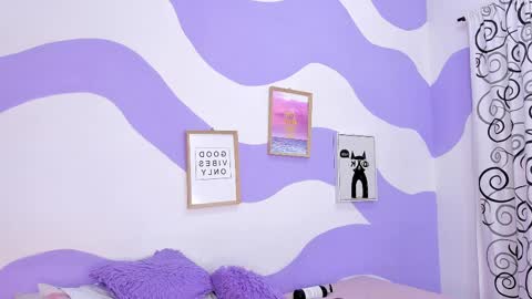MONAAXXX online show from March 4, 2025, 12:22 pm