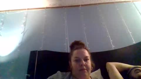 monamakeumoana88 online show from March 16, 2026, 2:39 am
