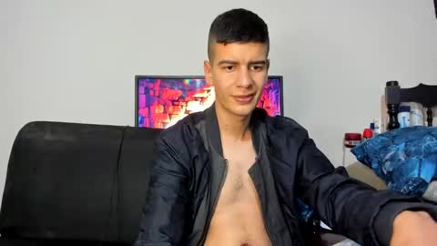 nicolas online show from December 3, 2024, 10:29 pm