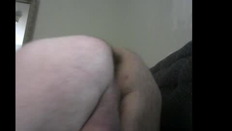 Snapshot of monasnuts chatting on December 9, 2024, 6:55 am monasnuts online show from December 9, 2024, 6:55 am