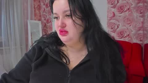 Monica online show from December 8, 2024, 6:33 am