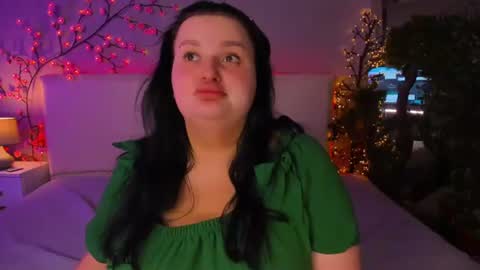 Monica online show from June 19, 2026, 12:09 pm