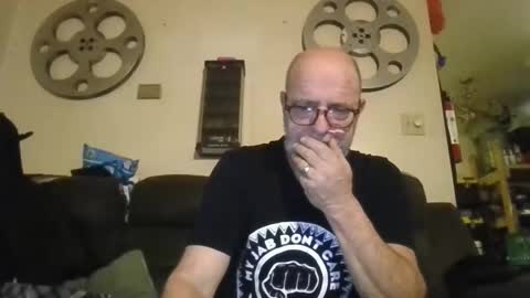 mondaymonday online show from January 16, 2025, 5:55 pm