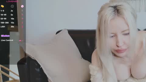PoppyPlayful online show from January 13, 2025, 6:16 pm
