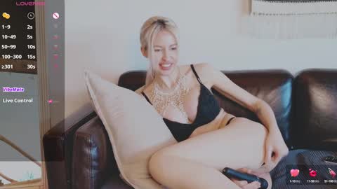 PoppyPlayful online show from January 20, 2025, 5:37 pm