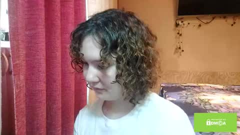 Hello world im Eva D glad to see u here all D online show from March 25, 2026, 9:43 pm