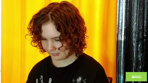 Hello world im Eva D glad to see u here all D online show from April 8, 2026, 11:05 pm