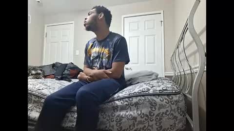 moneyboysaveg548 online show from March 15, 2026, 11:33 pm