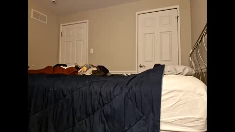 moneyboysaveg548 online show from March 17, 2026, 10:29 am