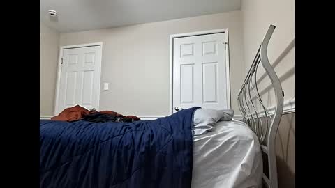 moneyboysaveg548 online show from March 20, 2026, 12:04 am