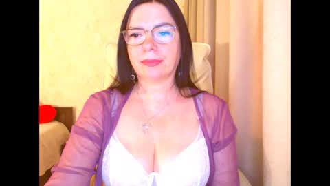 monica online show from April 30, 2026, 9:37 am