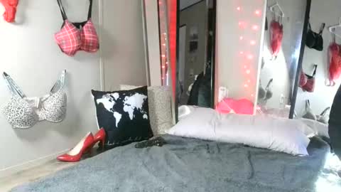 Monica online show from May 29, 2026, 5:11 pm
