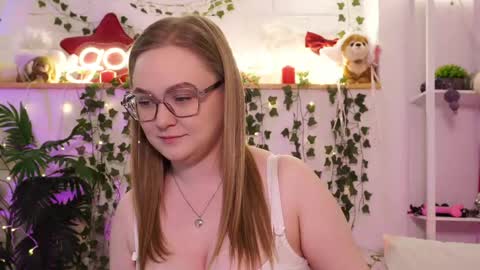 monicaasis online show from April 23, 2026, 6:21 pm