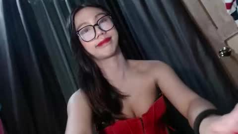 MonicaBravaa online show from December 15, 2025, 9:41 pm