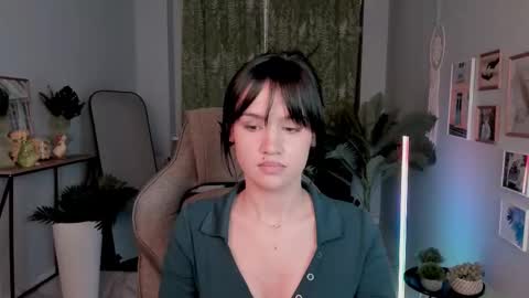 Snapshot of monicafarmer chatting on March 21, 2026, 8:19 am monica online show from March 21, 2026, 8:19 am