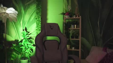 monica online show from May 14, 2026, 11:33 pm