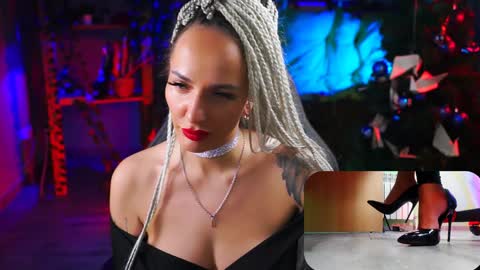 Monika online show from January 11, 2025, 3:52 pm