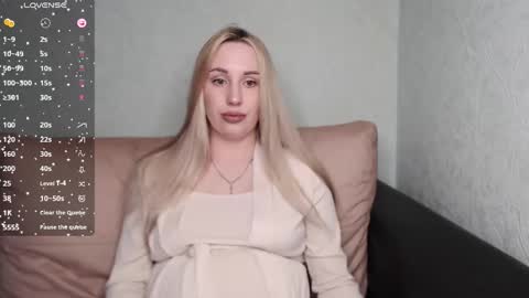 Snapshot of monika_luire chatting on November 3, 2025, 12:17 pm Monika online show from November 3, 2025, 12:17 pm