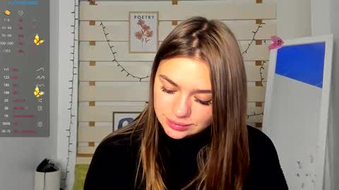 Snapshot of monika_youu chatting on October 19, 2025, 6:36 am Monika online show from October 19, 2025, 6:36 am