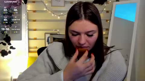 Snapshot of monika_youu chatting on February 5, 2026, 2:54 pm Monika online show from February 5, 2026, 2:54 pm