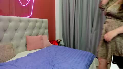 Snapshot of monikacharming chatting on February 18, 2026, 1:01 am Monika online show from February 18, 2026, 1:01 am