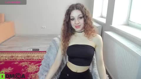 monikadoll online show from March 12, 2026, 3:18 pm