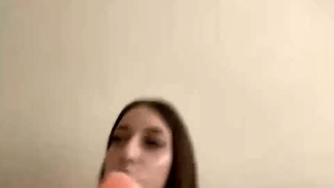 Stella Wormy online show from February 1, 2026, 11:09 am