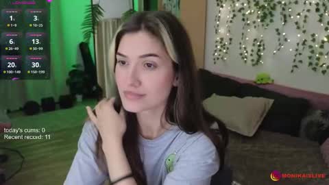 Monika online show from October 5, 2025, 2:10 am