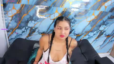 Snapshot of monikk__harrison chatting on April 24, 2026, 12:18 pm monikk__harrison online show from April 24, 2026, 12:18 pm