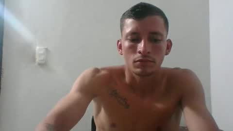 monito_hot17 online show from November 26, 2025, 4:02 am