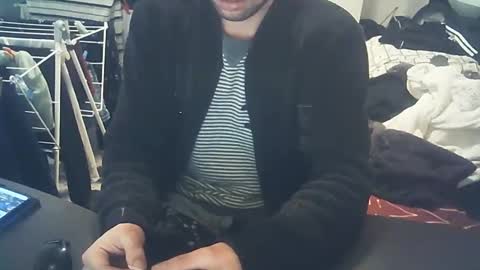 monkeydmajoub89 online show from February 10, 2025, 10:53 am
