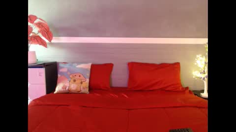 monlly online show from January 18, 2026, 7:12 am