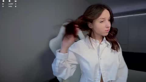 Mary online show from November 13, 2025, 7:51 am