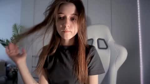 Mary online show from March 15, 2026, 8:09 am