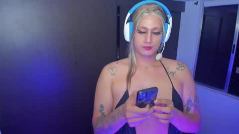 Snapshot of monojuan06 chatting on January 11, 2025, 10:51 am veronika ind online show from January 11, 2025, 10:51 am