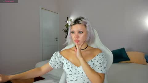 Snapshot of monro_doll chatting on July 31, 2026, 8:58 am MONRO online show from July 31, 2026, 8:58 am