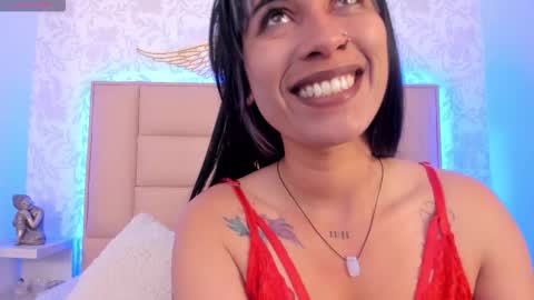 Adriana online show from October 6, 2025, 12:46 pm