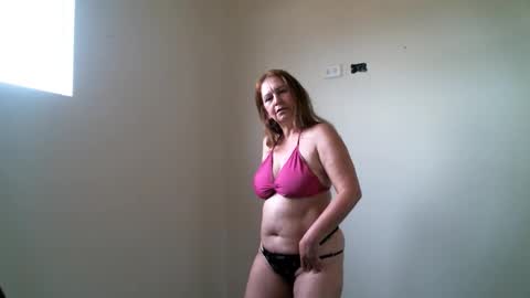 Snapshot of monserratsweet6 chatting on October 4, 2025, 5:33 pm monserratsweet6 online show from October 4, 2025, 5:33 pm