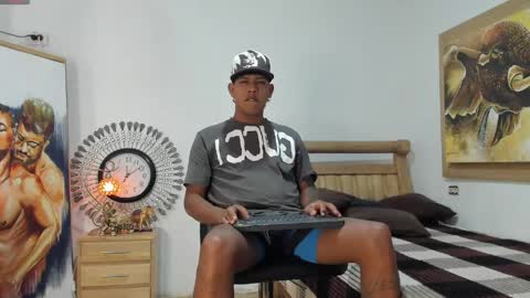 monsoon_the_best online show from May 6, 2026, 2:40 am