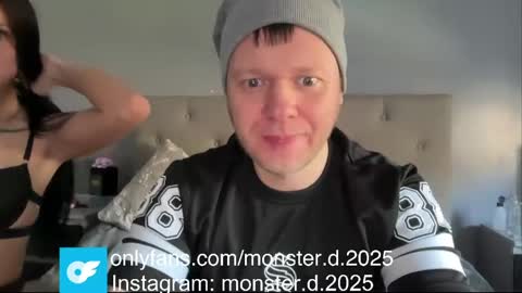 Snapshot of monster_d_ chatting on April 14, 2026, 10:21 am Monster D online show from April 14, 2026, 10:21 am