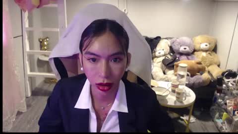 ELYSE A SIMPLE GIRL online show from April 19, 2026, 4:23 am