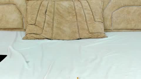 Linda Darling online show from January 22, 2025, 2:46 pm