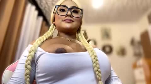 Ruthie online show from November 27, 2025, 11:07 pm