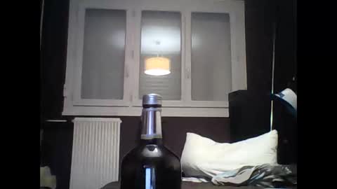 montmasse online show from April 25, 2026, 9:01 pm