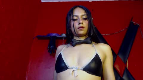 Monttserratt online show from December 27, 2024, 1:53 am