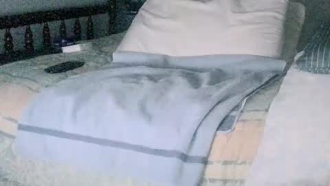 montydxxx2 online show from February 2, 2026, 12:42 am